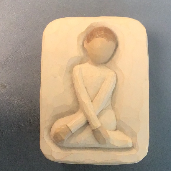 Willow tree trinket box